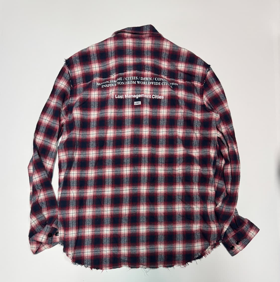 LMC 엘엠씨 뒷 스펠로고 그라데이션 체크 셔츠 상품이미지2