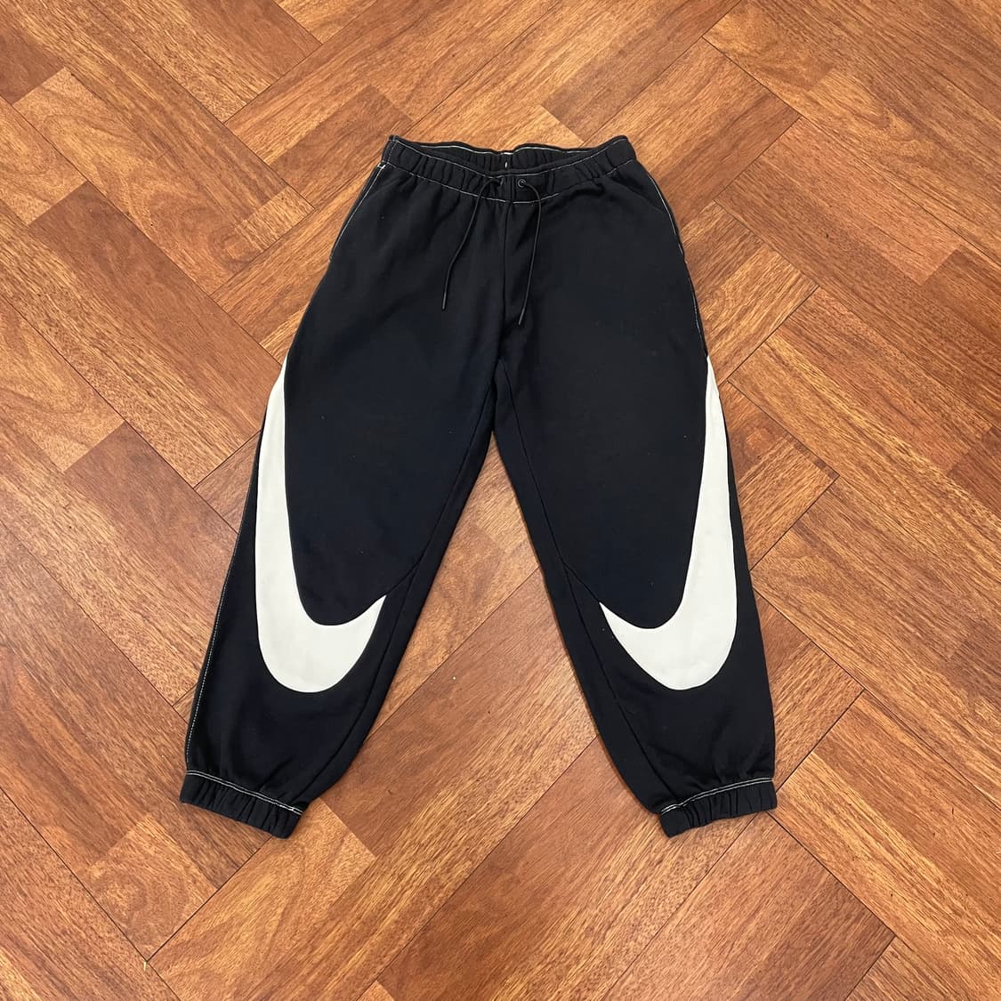여성 나이키 빅스우시 기모 조거팬츠 상품이미지2