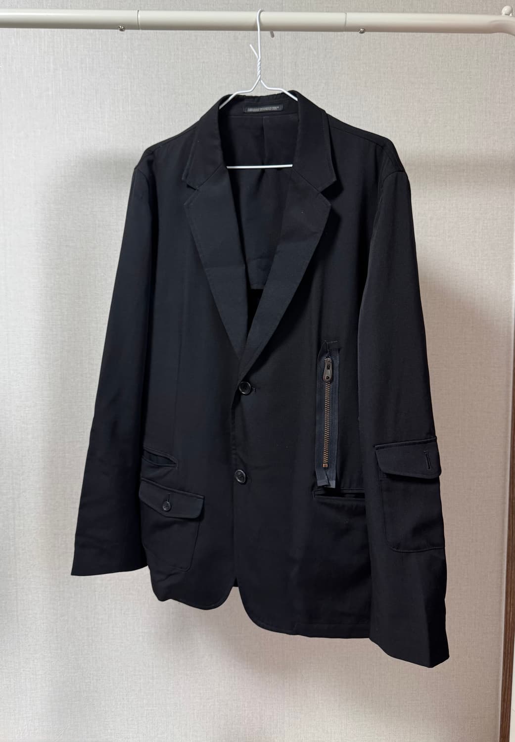 요지야마모토 뿌르옴므 17ss 테일러드 비대칭 재킷 상품이미지1