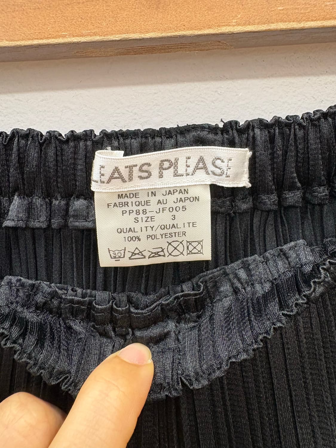플리츠플리즈 블랙 팬츠 상품이미지3