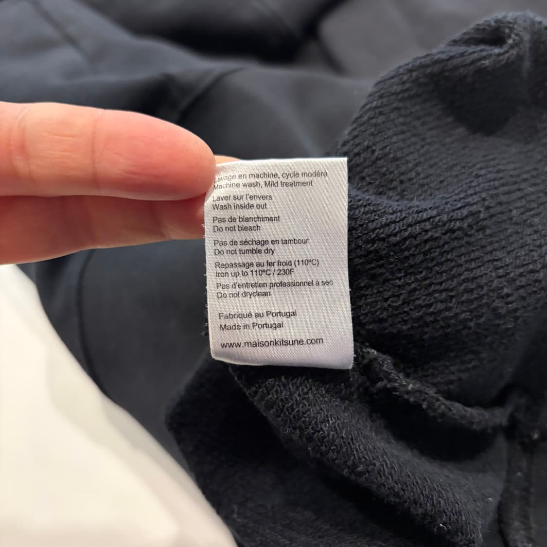 [M] 메종키츠네 폭스 패치 맨투맨 블랙 C661 상품이미지7