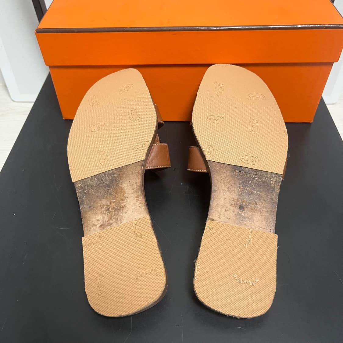 정품 37.5) 에르메스 오란 샌들 브라운 슬리퍼 235~240 상품이미지5