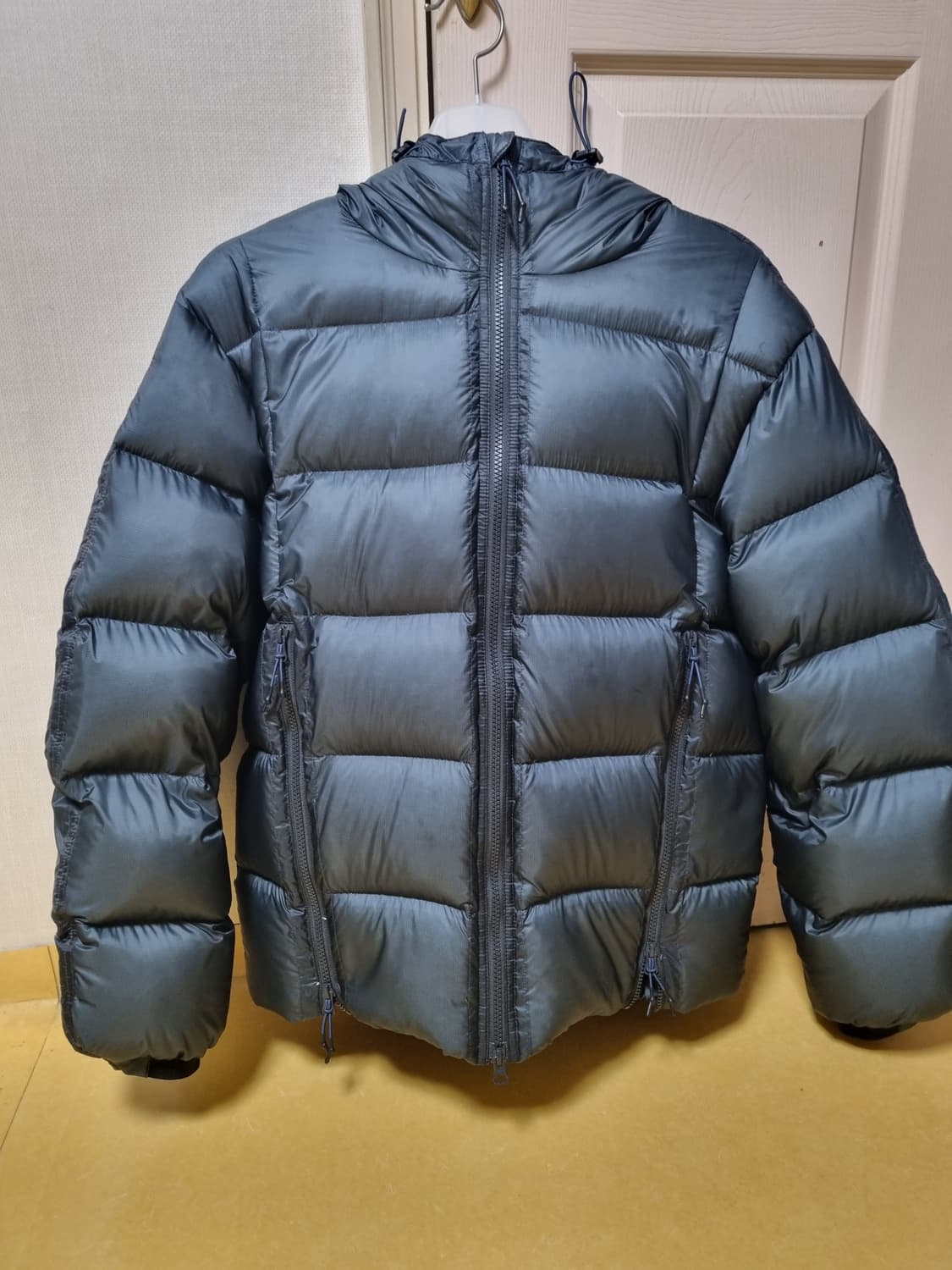 언어펙티드 ls 후드 다운 점퍼 M사이즈 네이비 상품이미지2