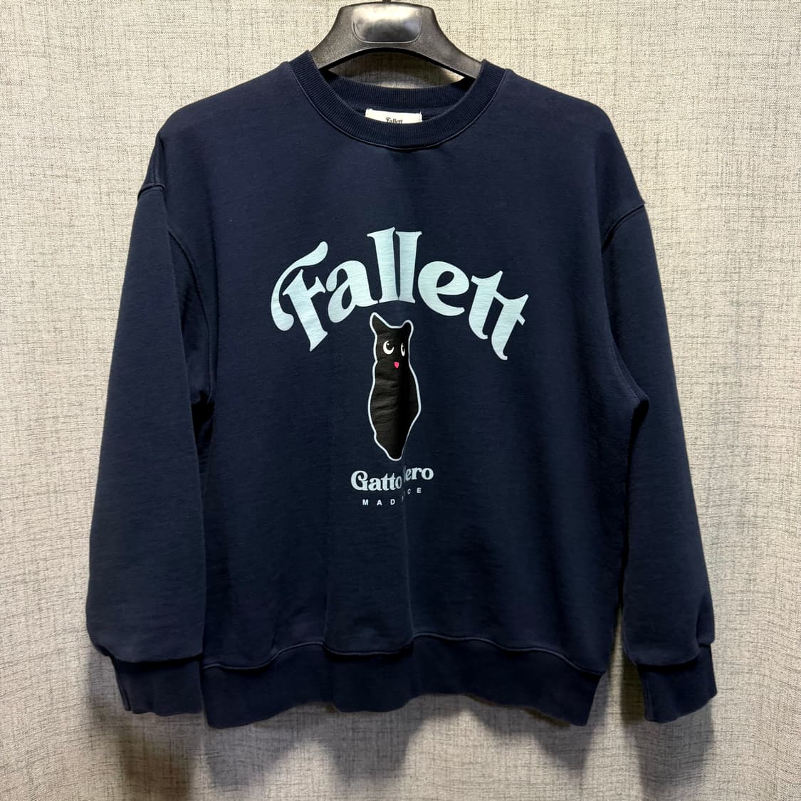 Fallett 팔렛  네로 맨투맨 네이비  상품이미지1