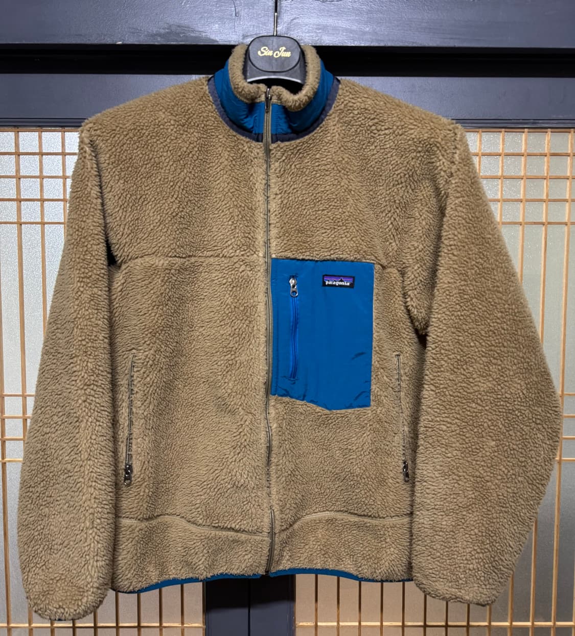 [L]파타고니아 레트로x 플리스 애쉬탄 상품이미지1