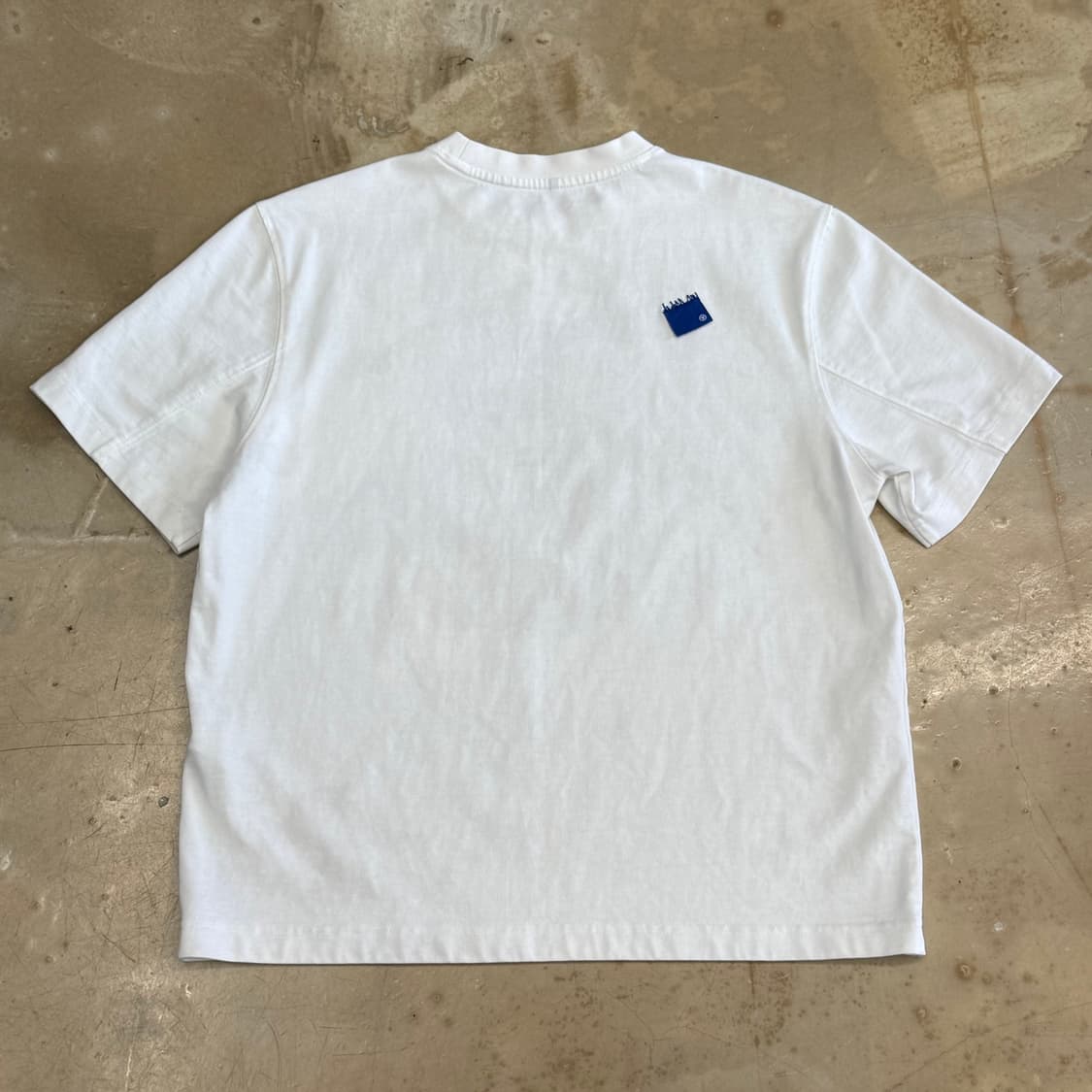 S 아더에러 반팔티 상품이미지3