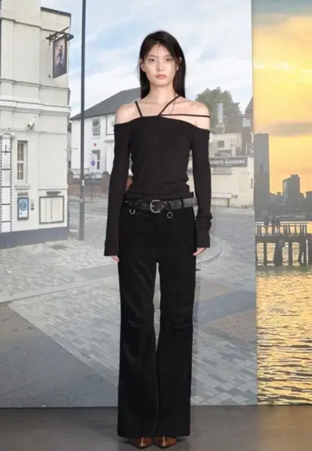 세릭 부츠컷팬츠 s 상품이미지1