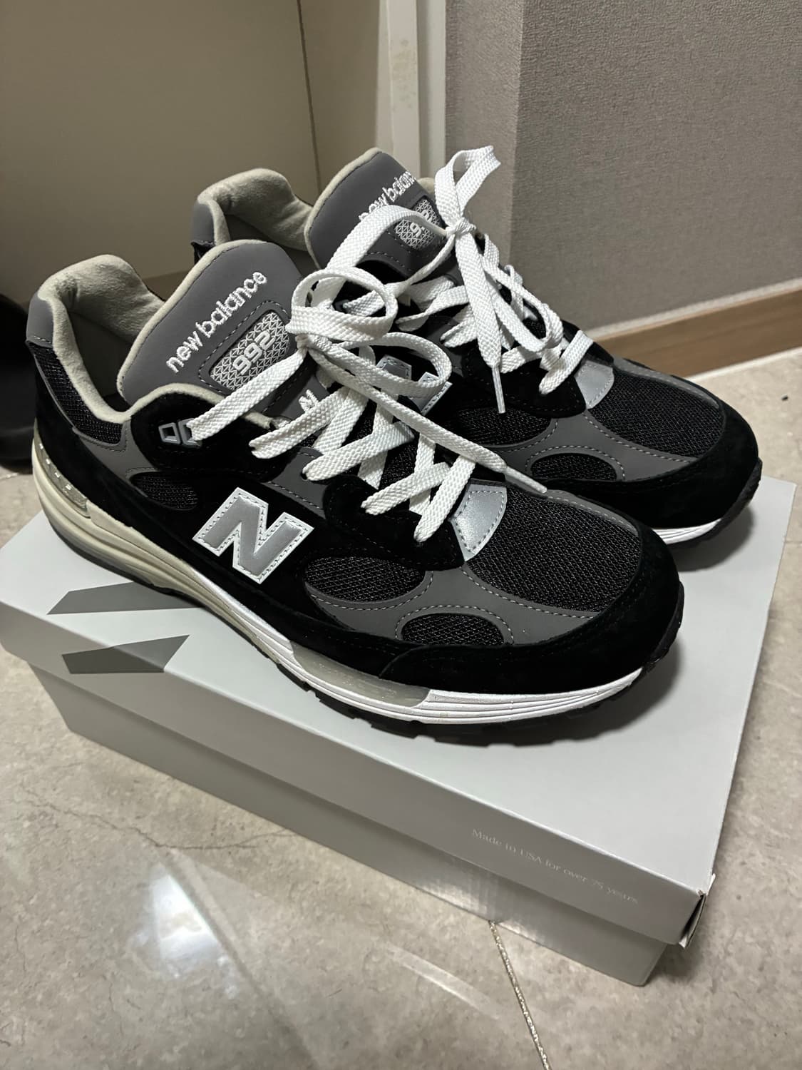 992 블랙 그레이 270 상품이미지1