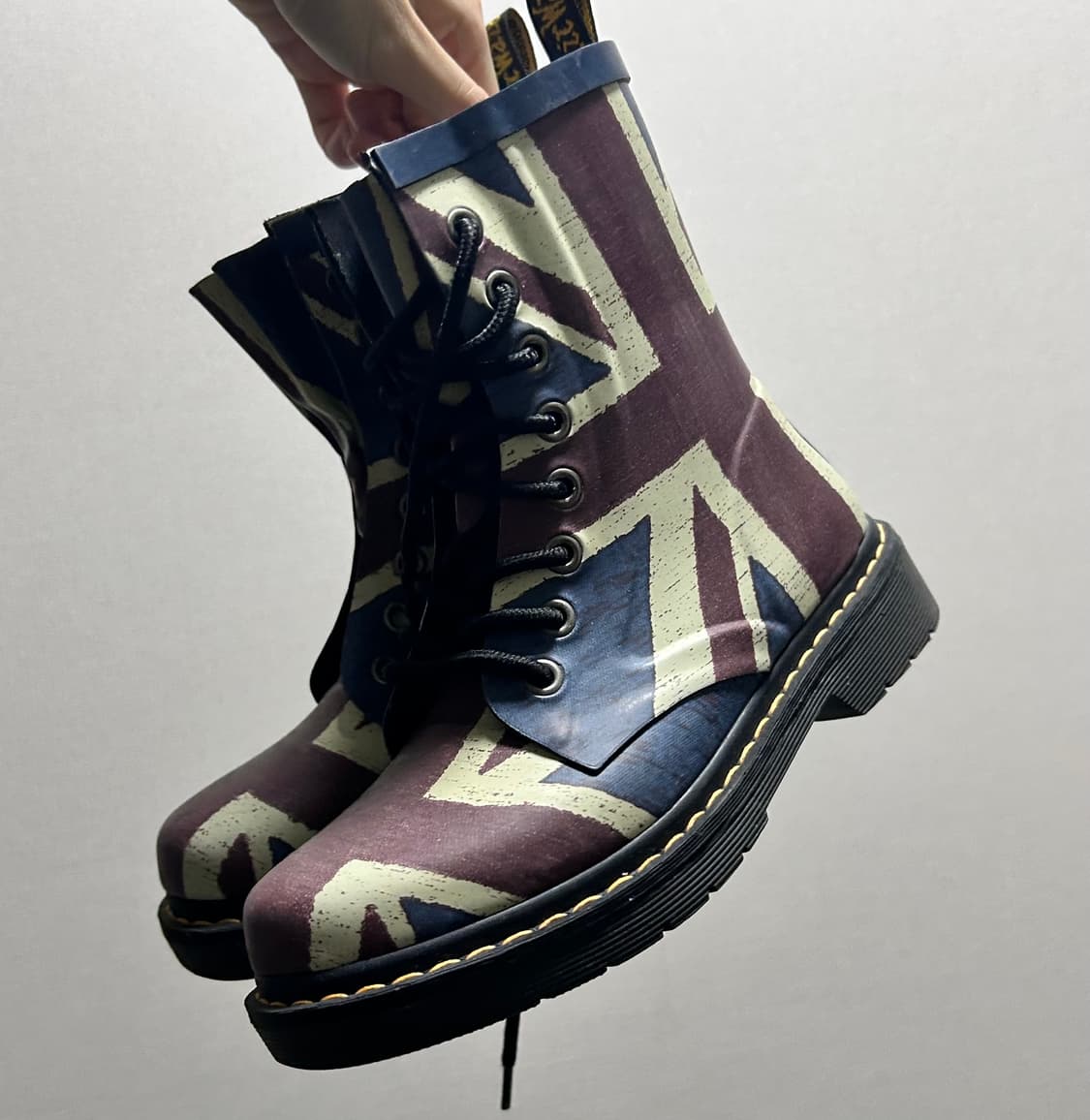 닥터마틴 영국 슈즈 부츠 Dr. martens 230 상품이미지1