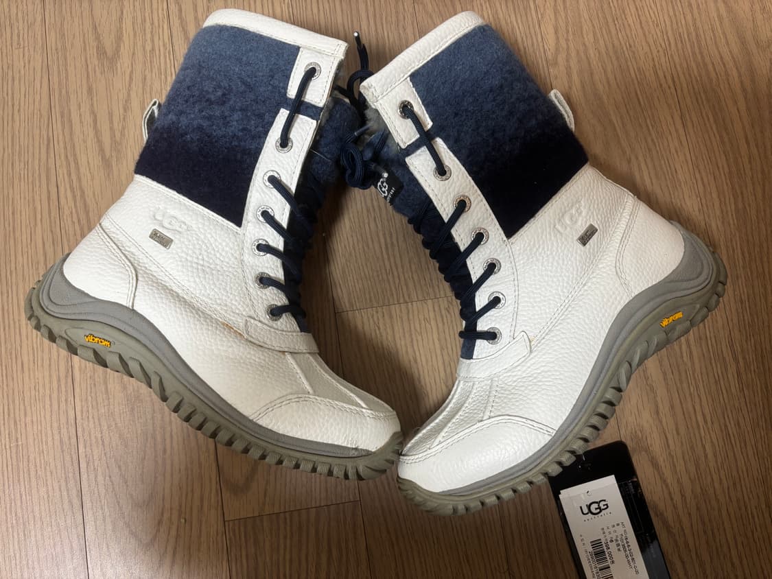 새상품급 어그 아디론닥가죽 방수방한부츠 털부츠남여공용 6사이즈 상품이미지4