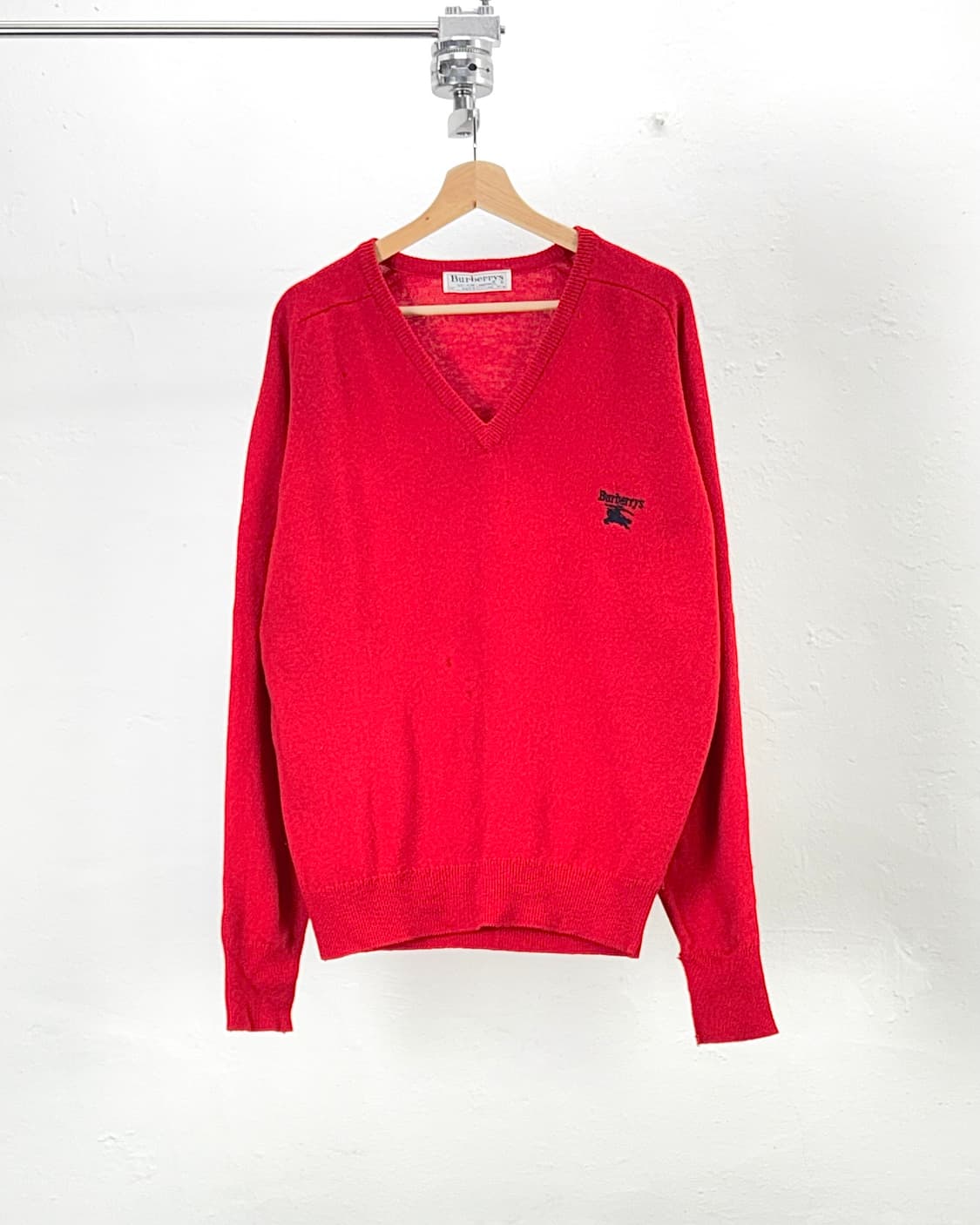 버버리 90s 레드 울 브이넥 니트 스웨터 상품이미지1