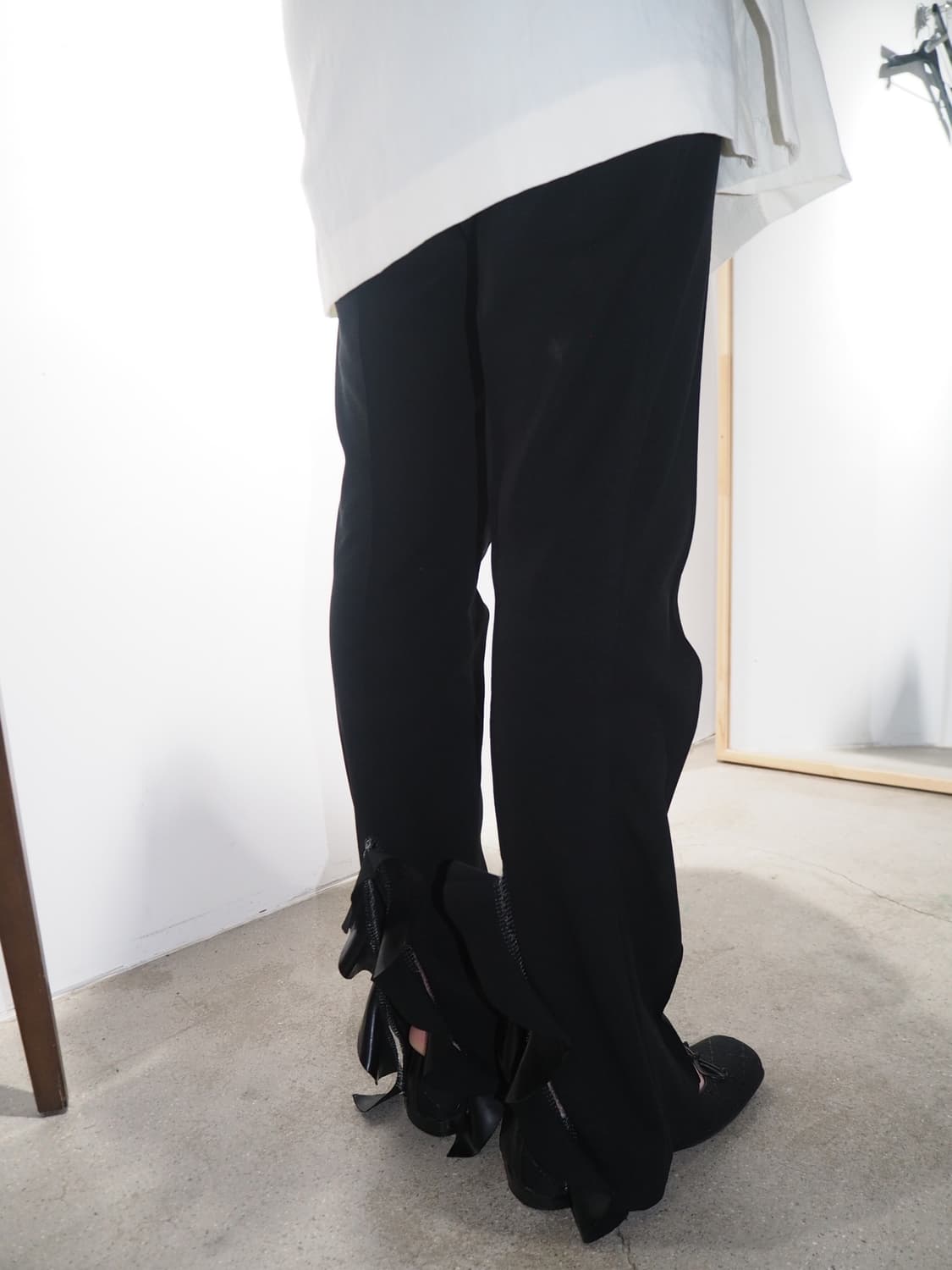 TOGA ARCHIVES ruffle trousers 상품이미지1