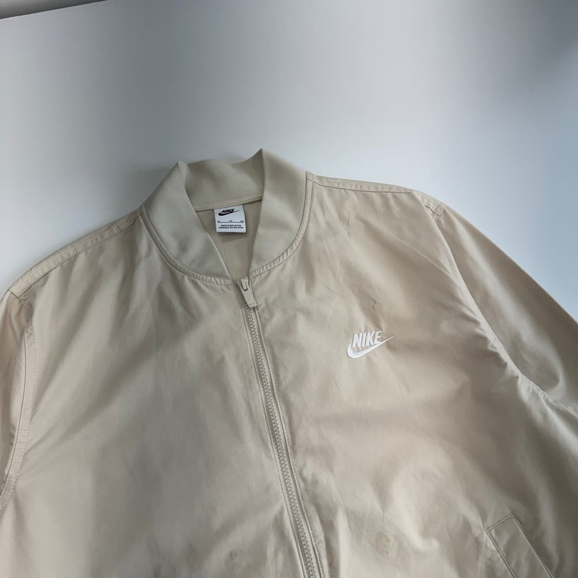 Nike 나이키 스몰로고 아이보리 바람막이 자켓  상품이미지4