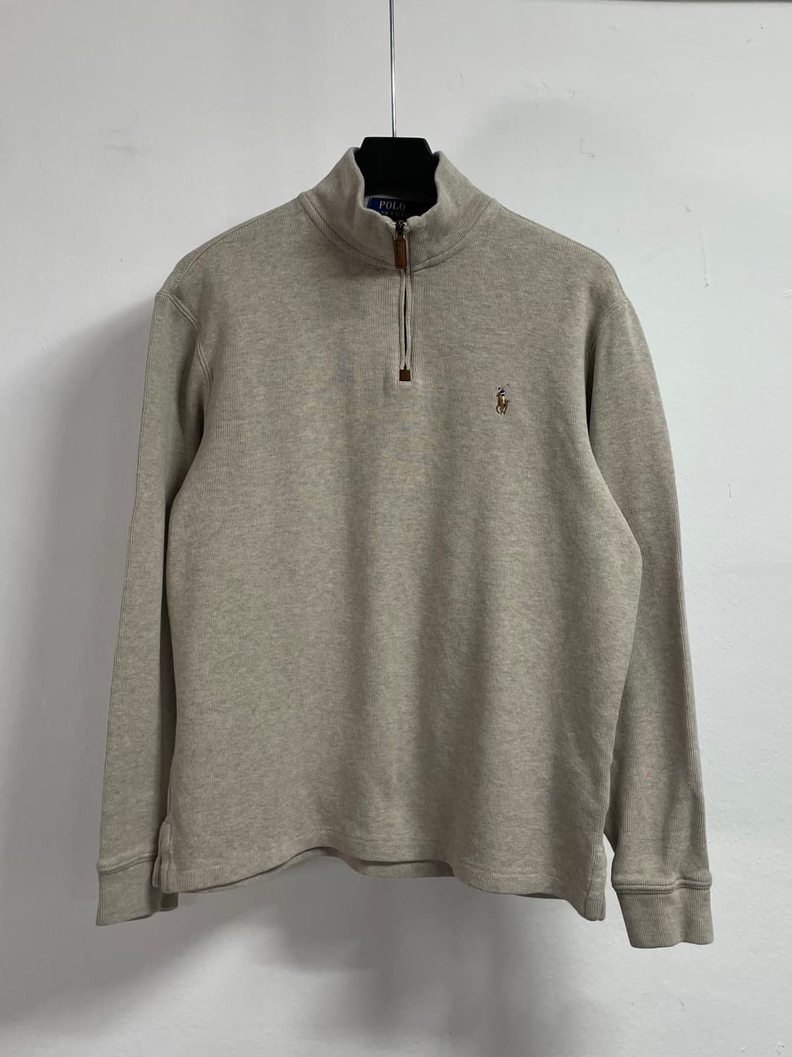 폴로 랄프로렌 오트밀 반집업 맨투맨 (on.365) 상품이미지1