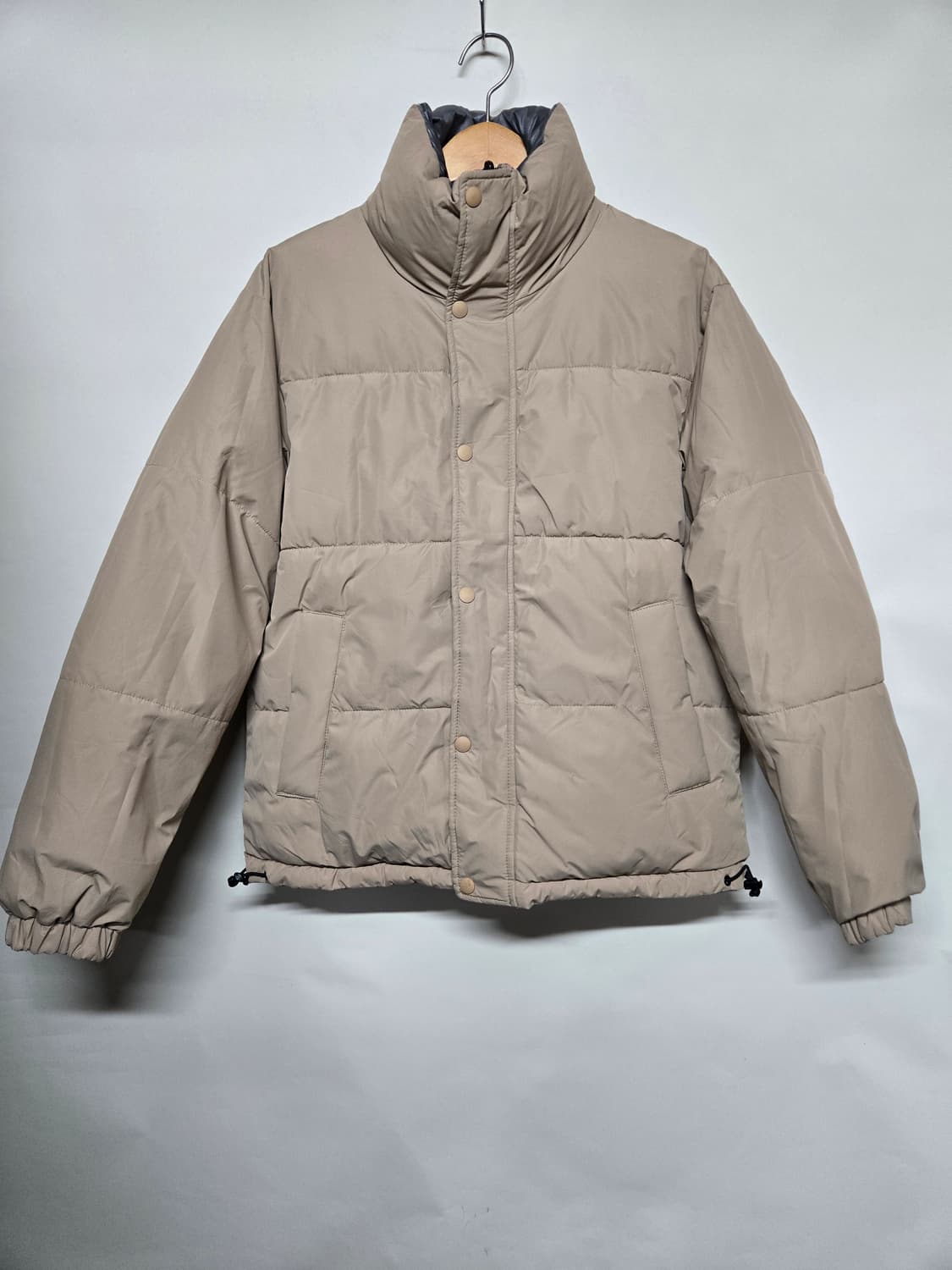 스파오 리버시블 숏패딩 S실버/브라운 상품이미지4