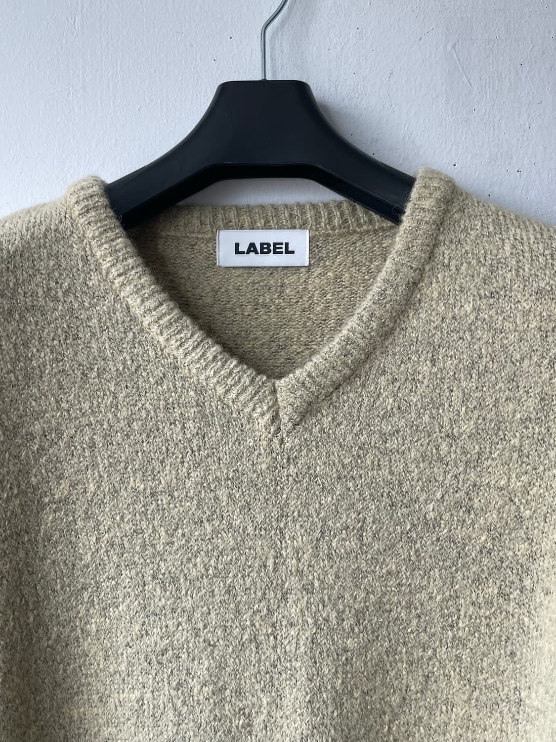 라벨아카이브 v- nack sweater 새상품 상품이미지2