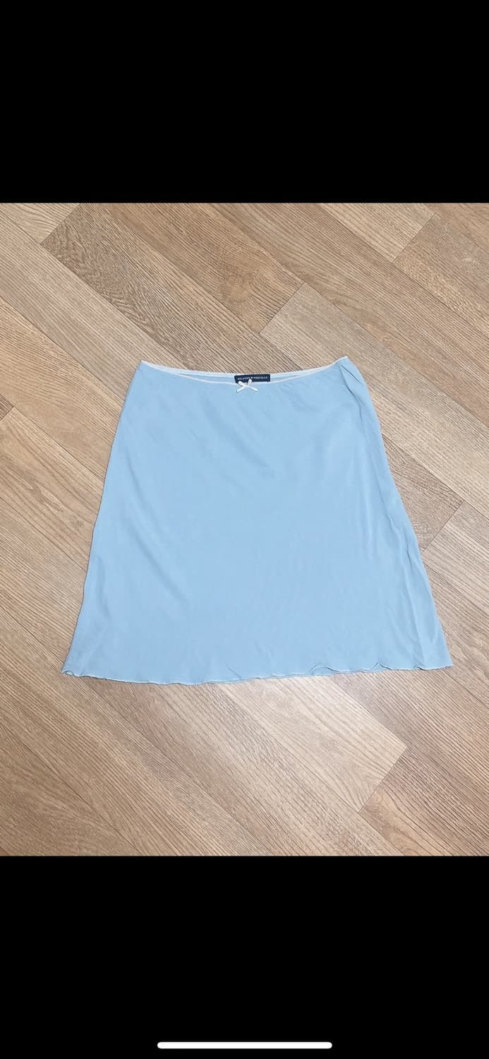 브랜디멜빌 베이비블루 미디 스커트 상품이미지2