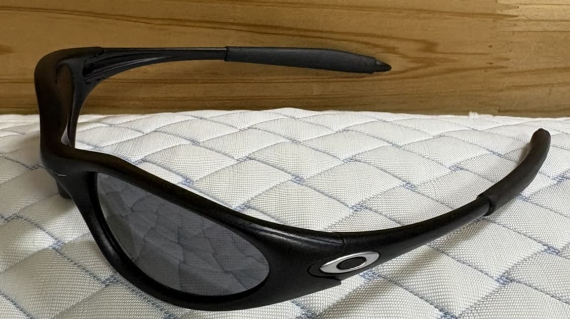 오클리 미뉴트1.0블랙 Made in USA(첫채팅쿨네고) 상품이미지2