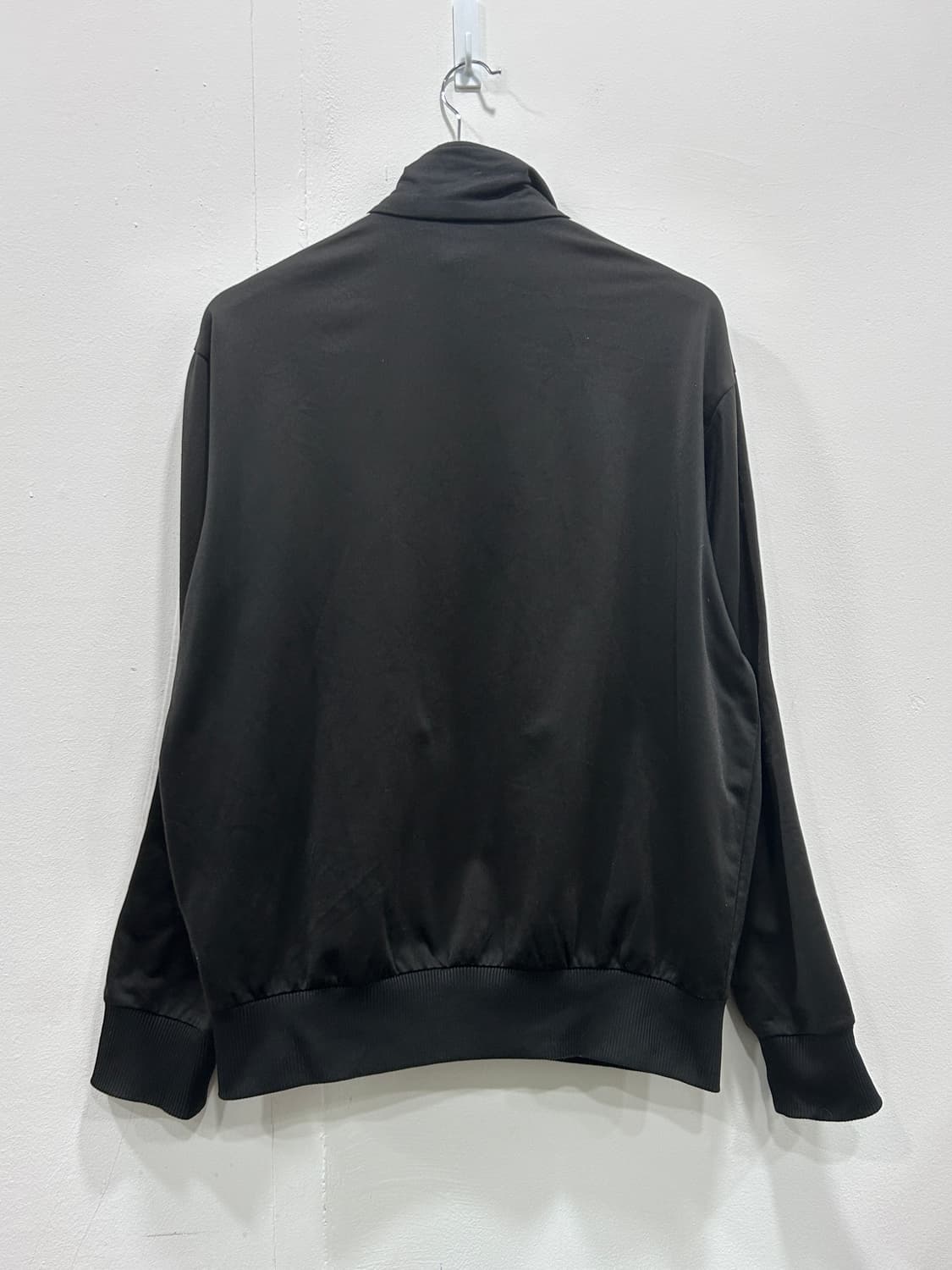 [105] 아디다스 파이어버드 져지 트랙탑 검흰 남성 105사이즈 상품이미지4