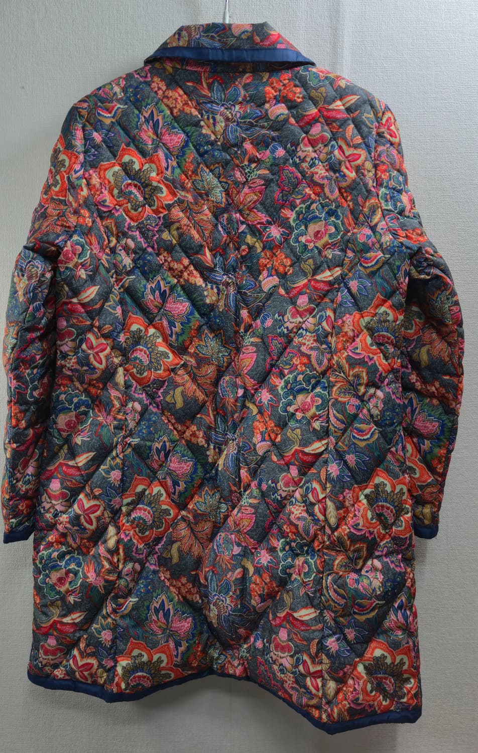 오일릴리 정품 M- 플라워 퀼팅 패딩 상품이미지3