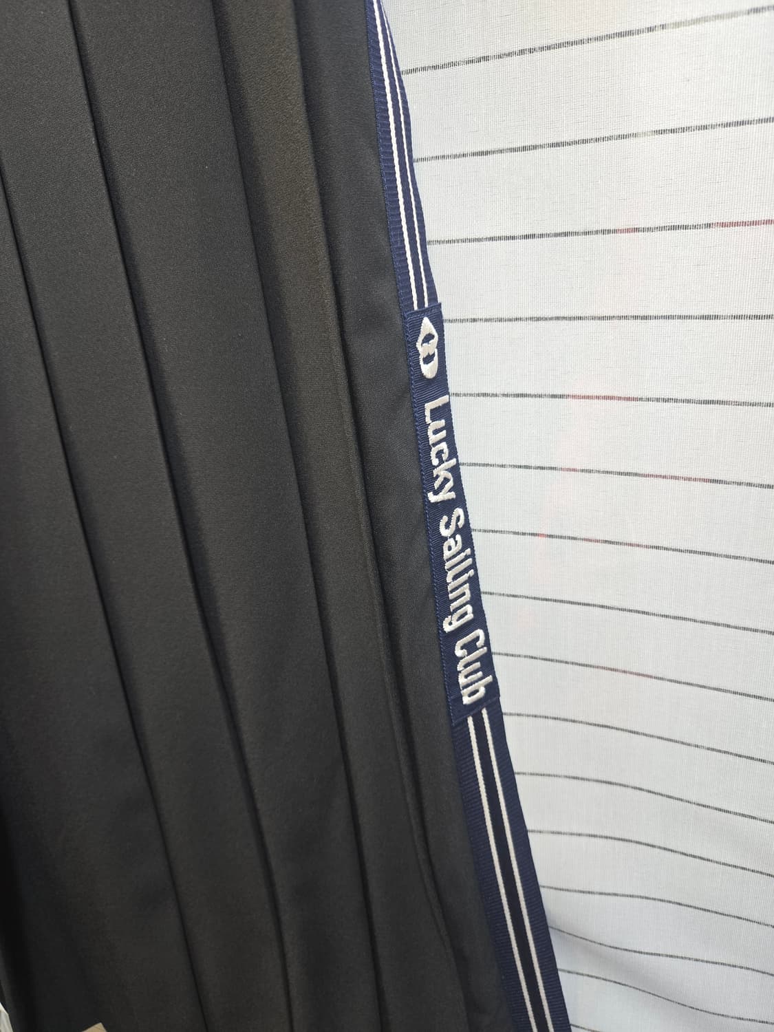  력키슈에뜨 블랙 플리츠 원피스 레이스업 카라 상품이미지4