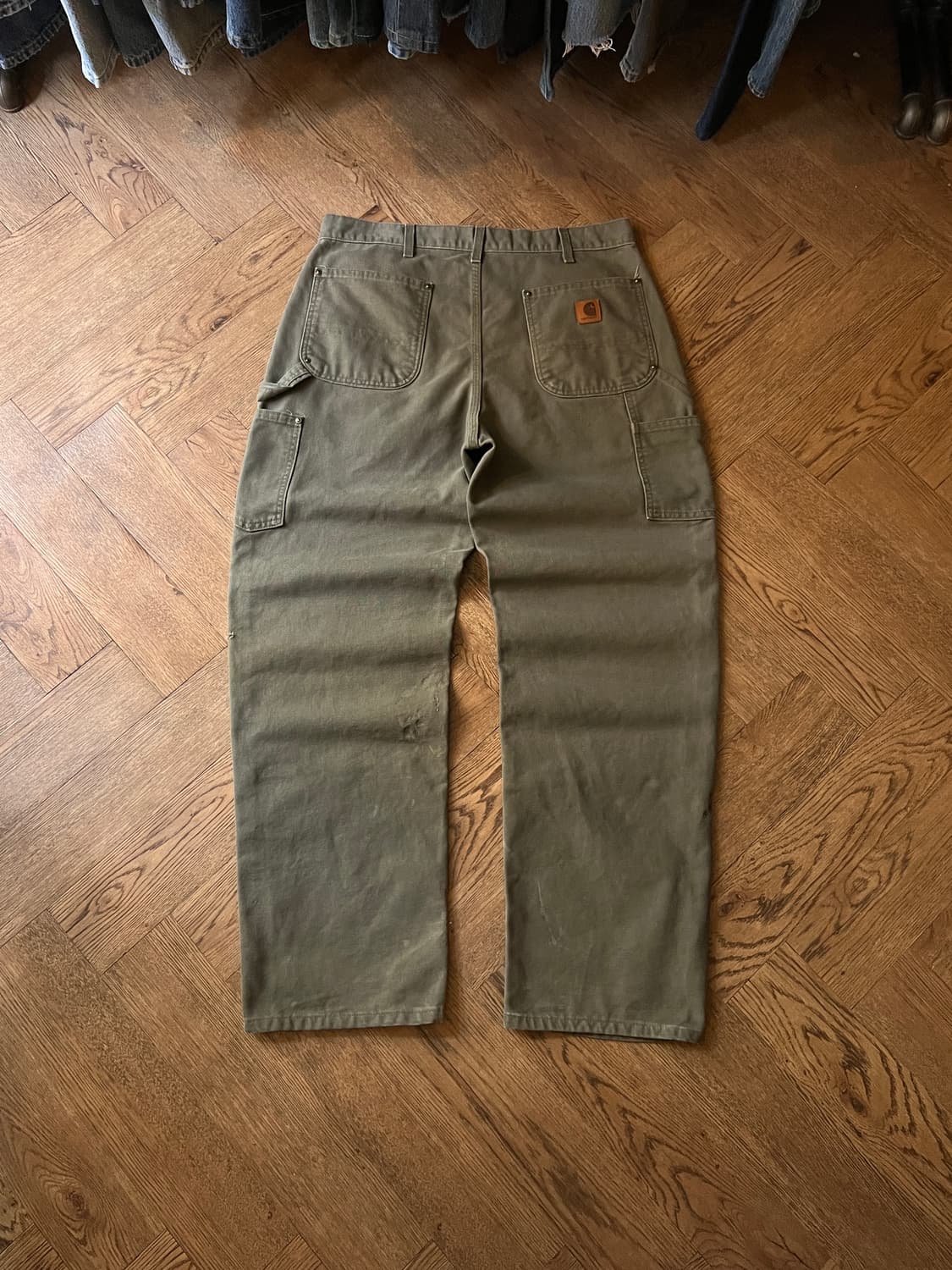 [36]칼하트 USA 더티워싱 모스그린 더블니 워크 팬츠 상품이미지2