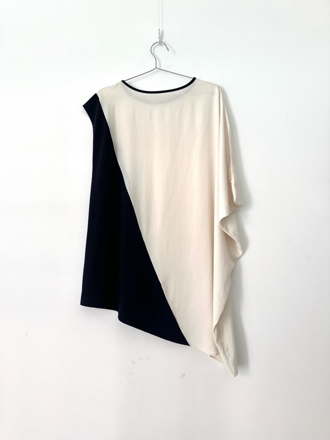 Unbalanced drape top & ops  상품이미지7