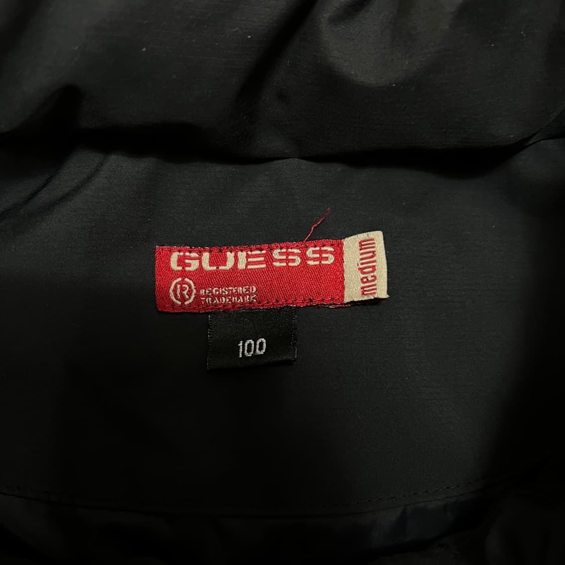 게스 USA 숏 돕바 패딩 점퍼 [블랙] L/100 상품이미지4