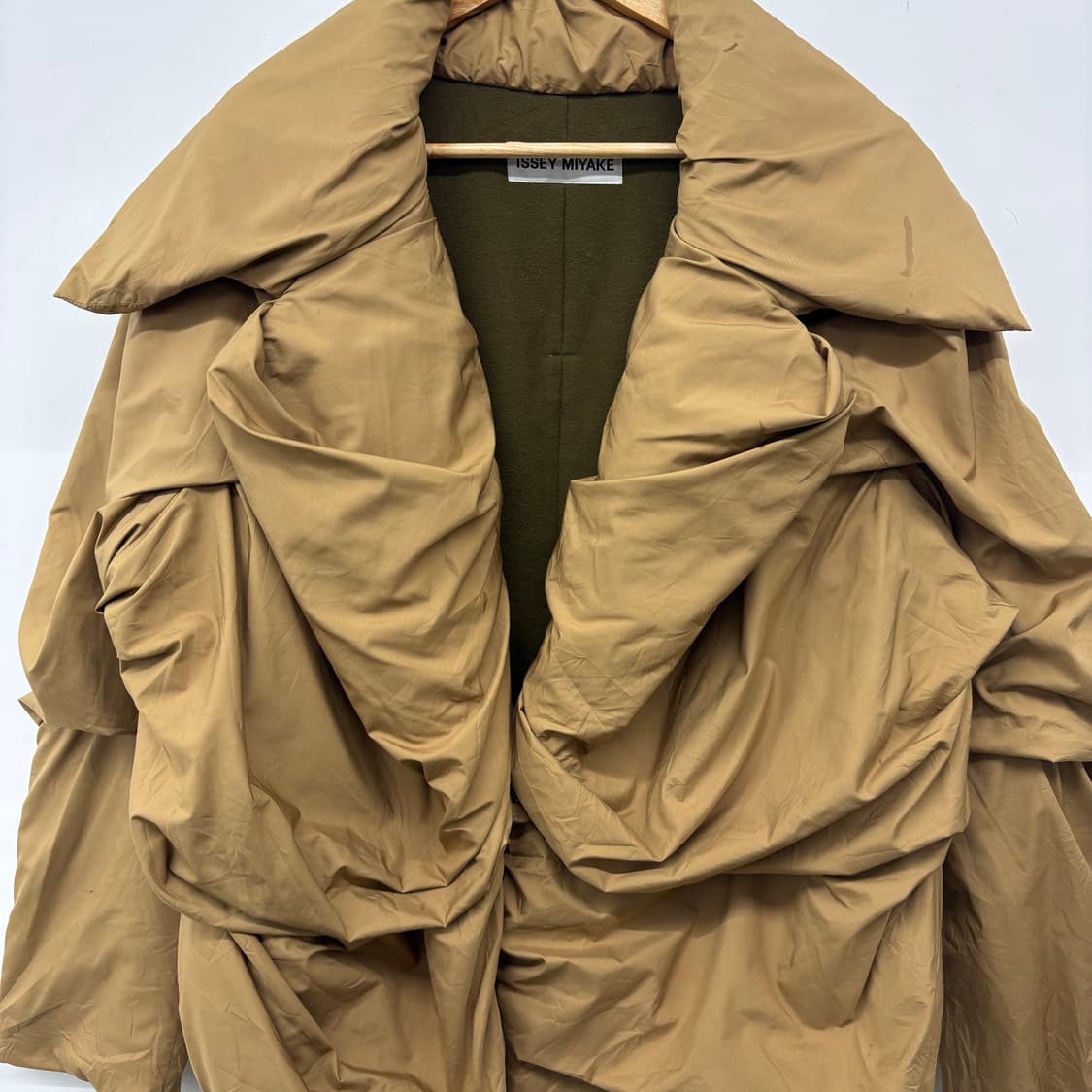 ISSEY MIYAKE 개더 재킷 여/L 상품이미지2