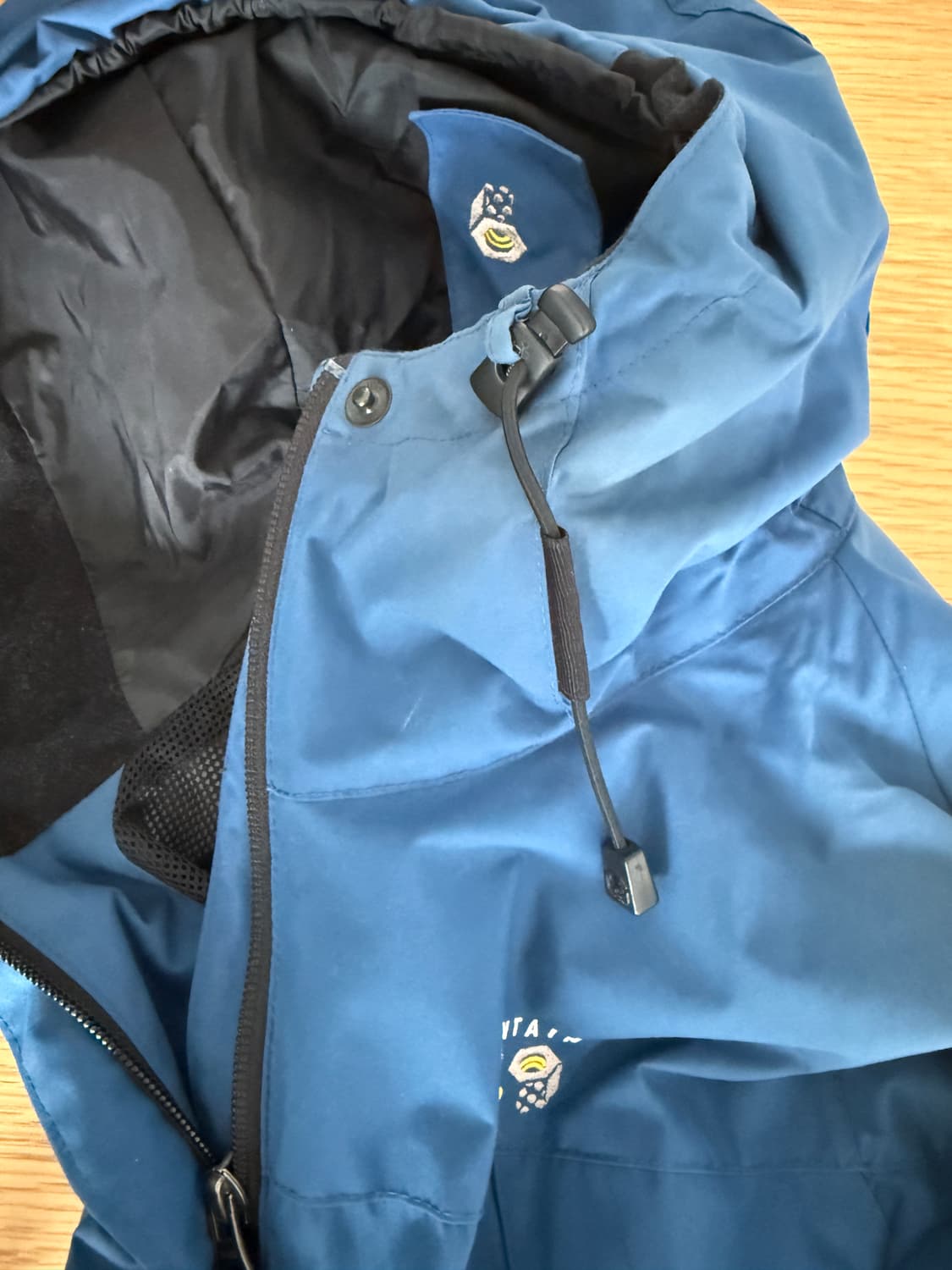 마운틴하드웨어(Mountain Hardwear) 윈드브레이커 바람막이 상품이미지4