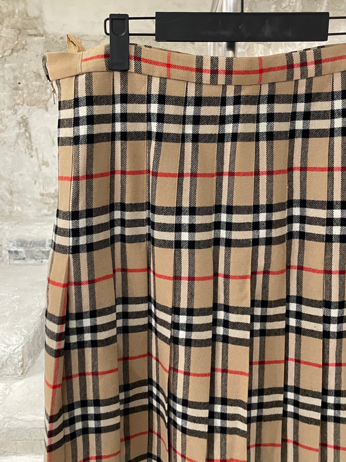 버버리 베이지 노바체크 핀턱 롱 스커트 상품이미지2