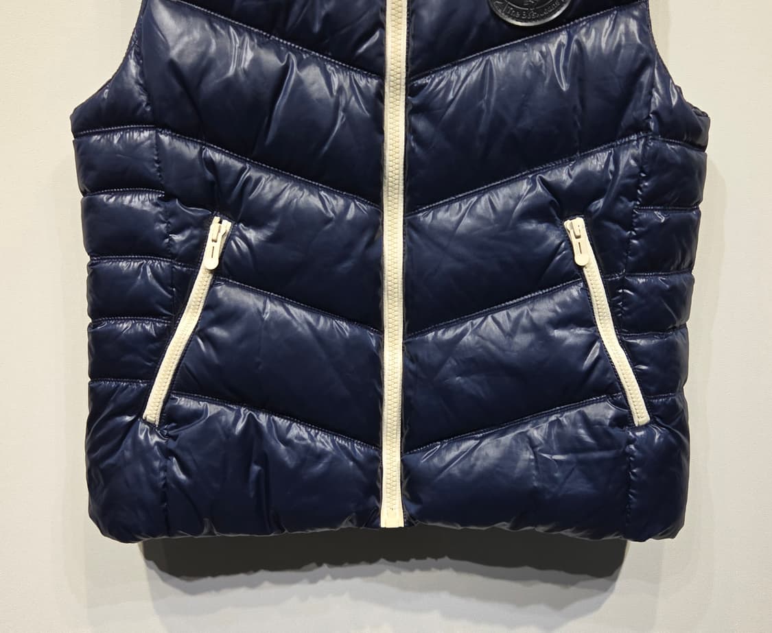 TBJ 티비제이 글로시 네이비 패딩 조끼 상품이미지4