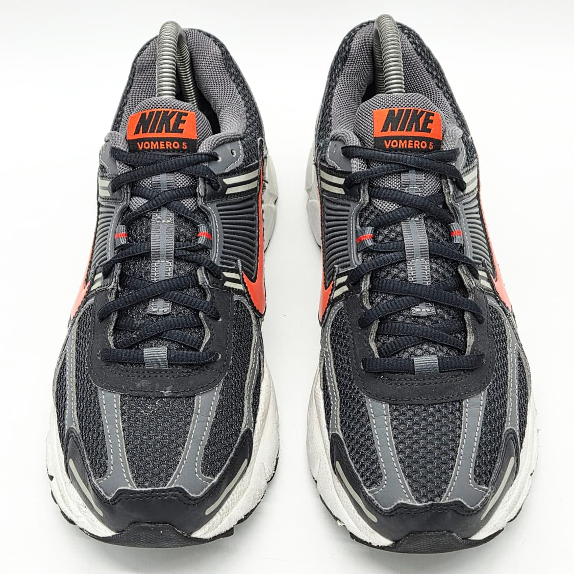  나이키 줌 보메로5 블랙 앤 피칸테 레드 (270)  상품이미지4