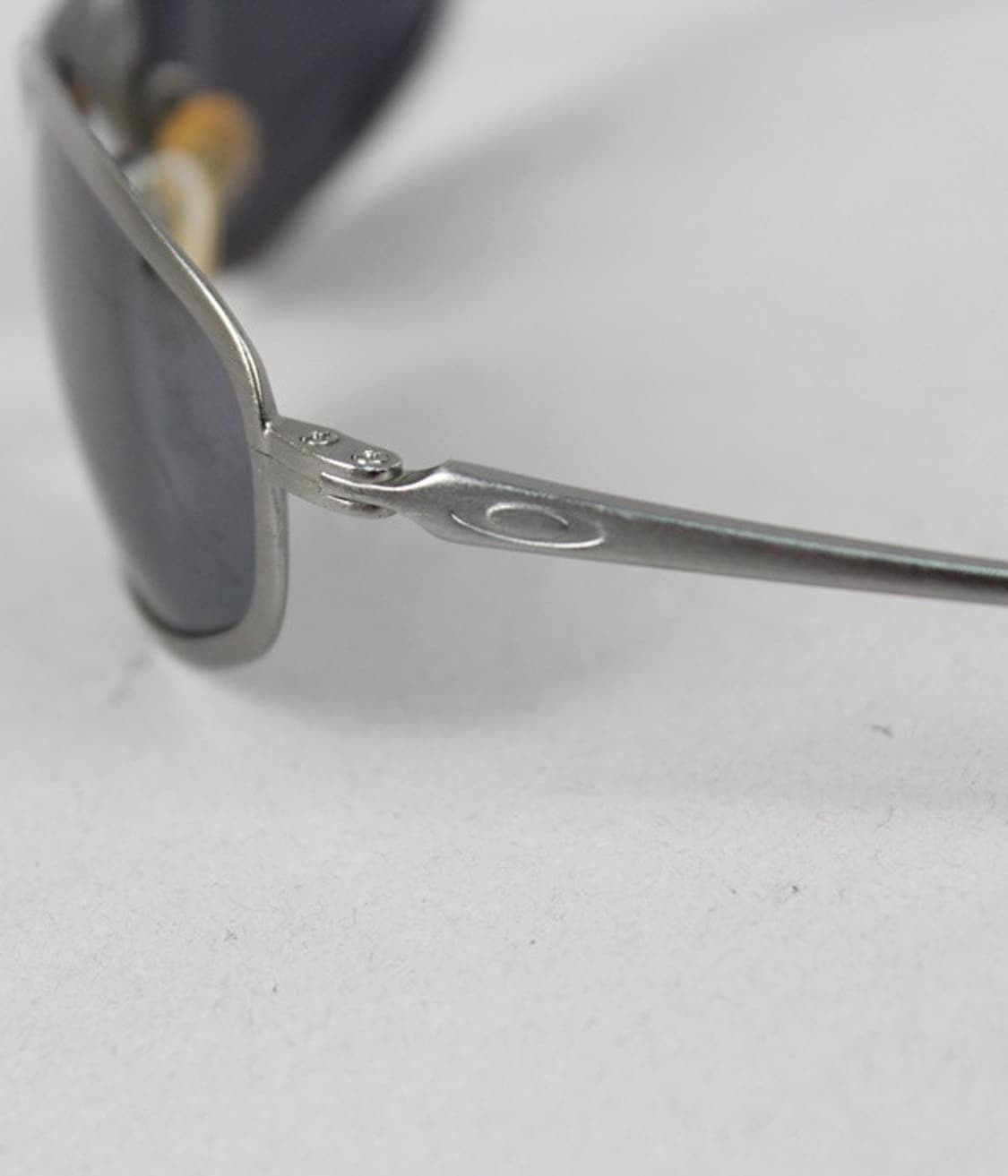 90's OAKLEY "A WIRE THICK" 상품이미지5