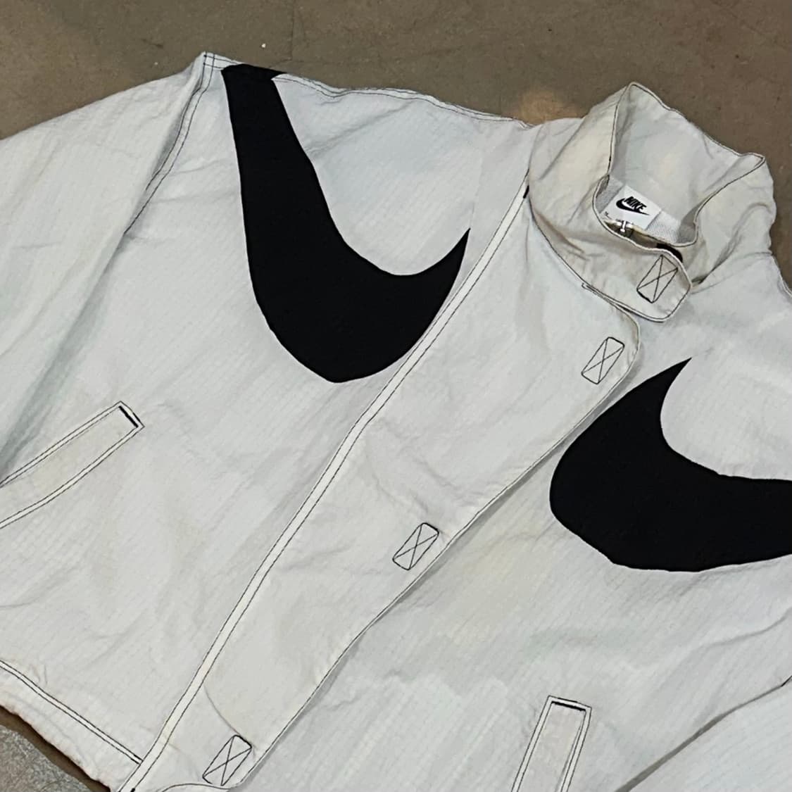 M 나이키 더블 빅스우시 우븐 바람막이 상품이미지1