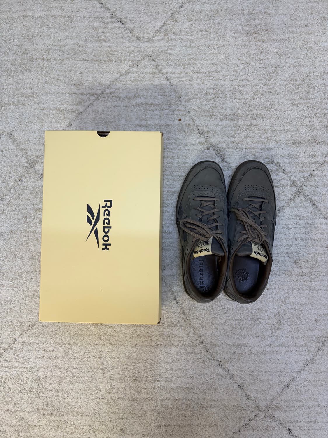 카키스 리복 클럽C 280 상품이미지1