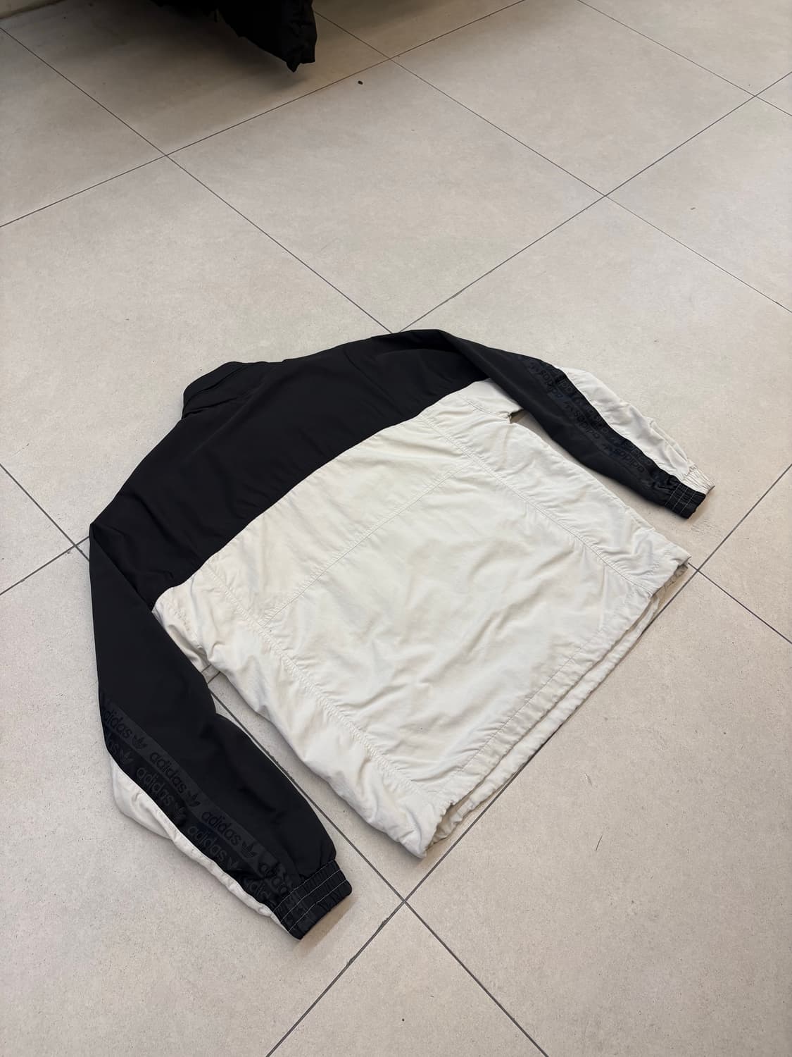 아디다스 파이어버드 쉘 바람막이 상품이미지7