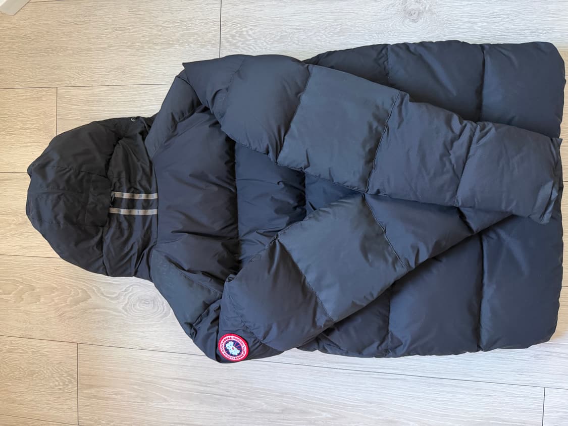 캐나다구스 블랙 패딩 상품이미지4