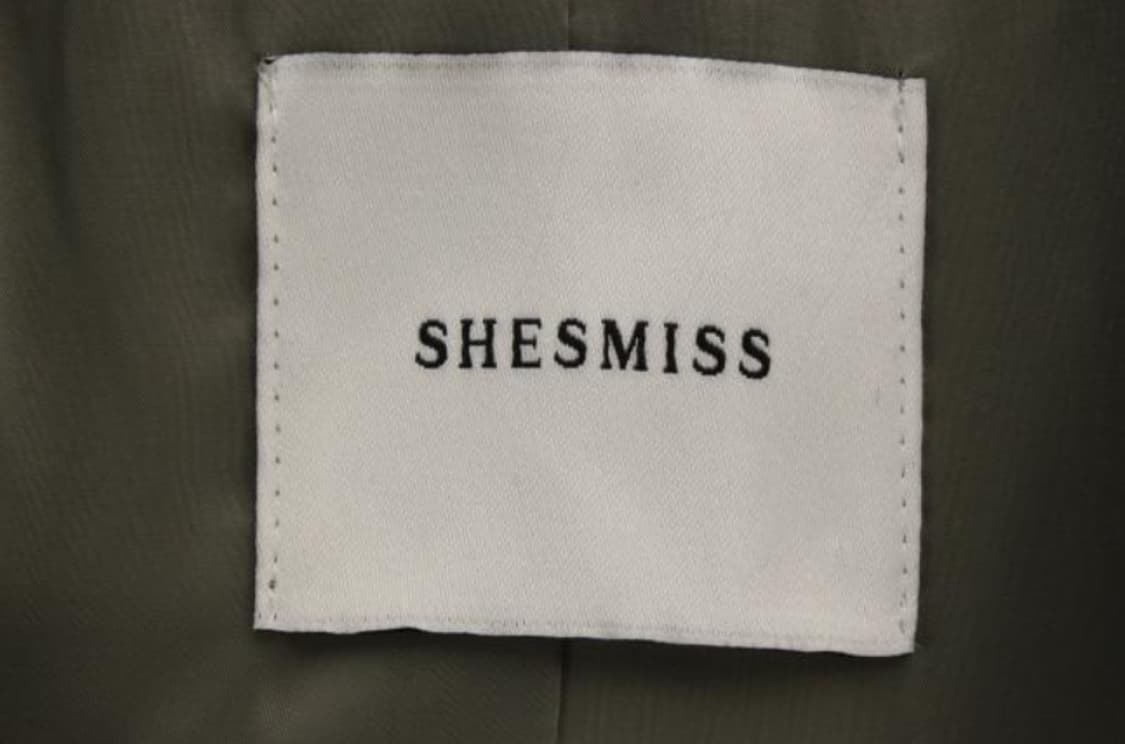 쉬즈미스 코트 상품이미지5