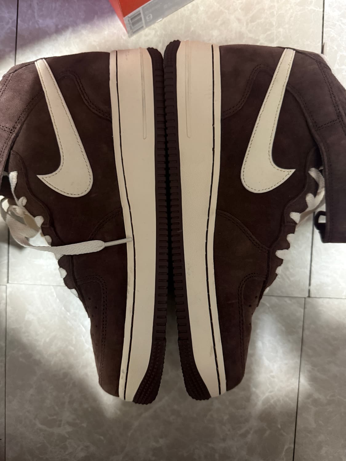 270사이즈 나이키 에어포스1 미드 초콜릿 상품이미지5