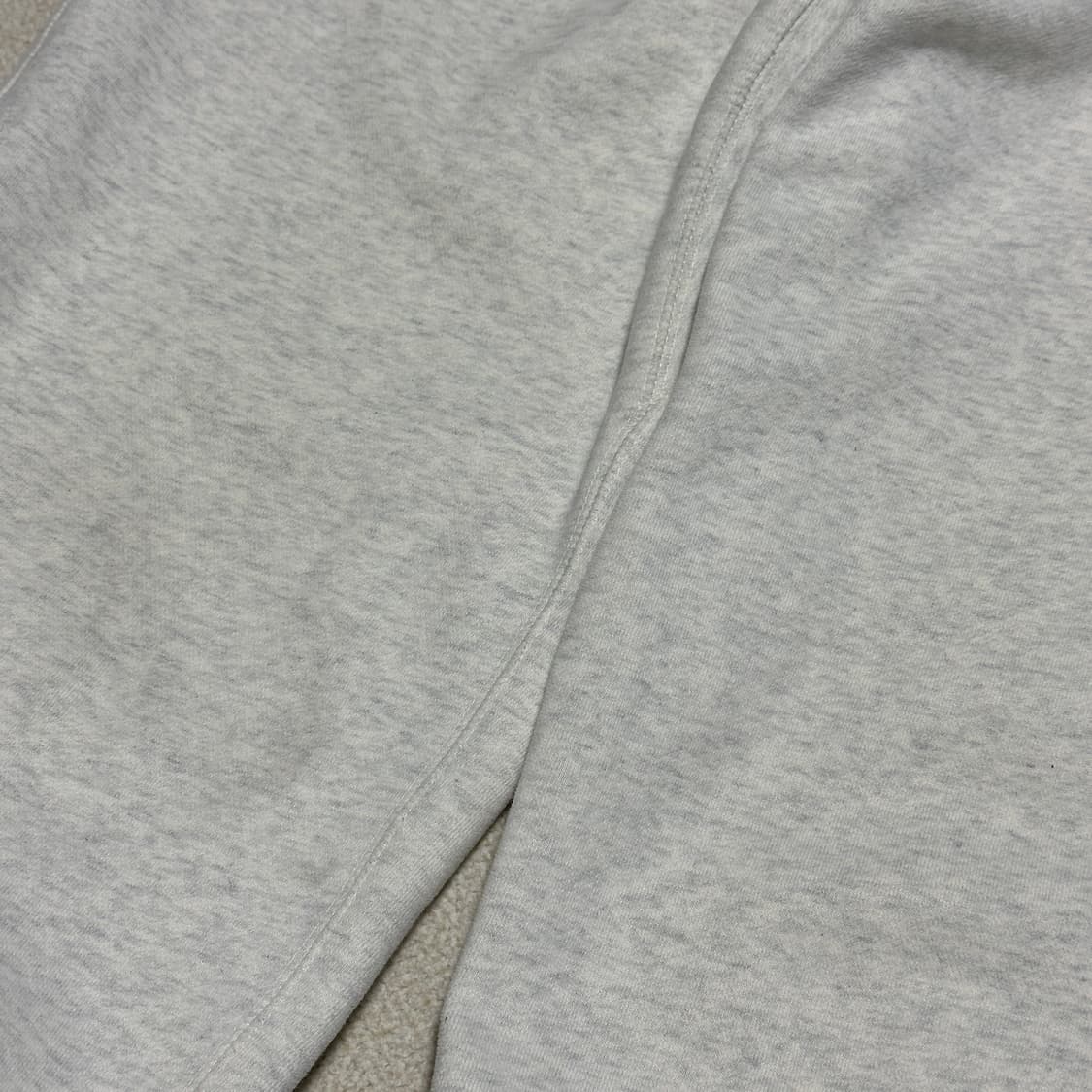 엄브로 뉴 레터링 아트워크 기모 조거 팬츠 상품이미지7