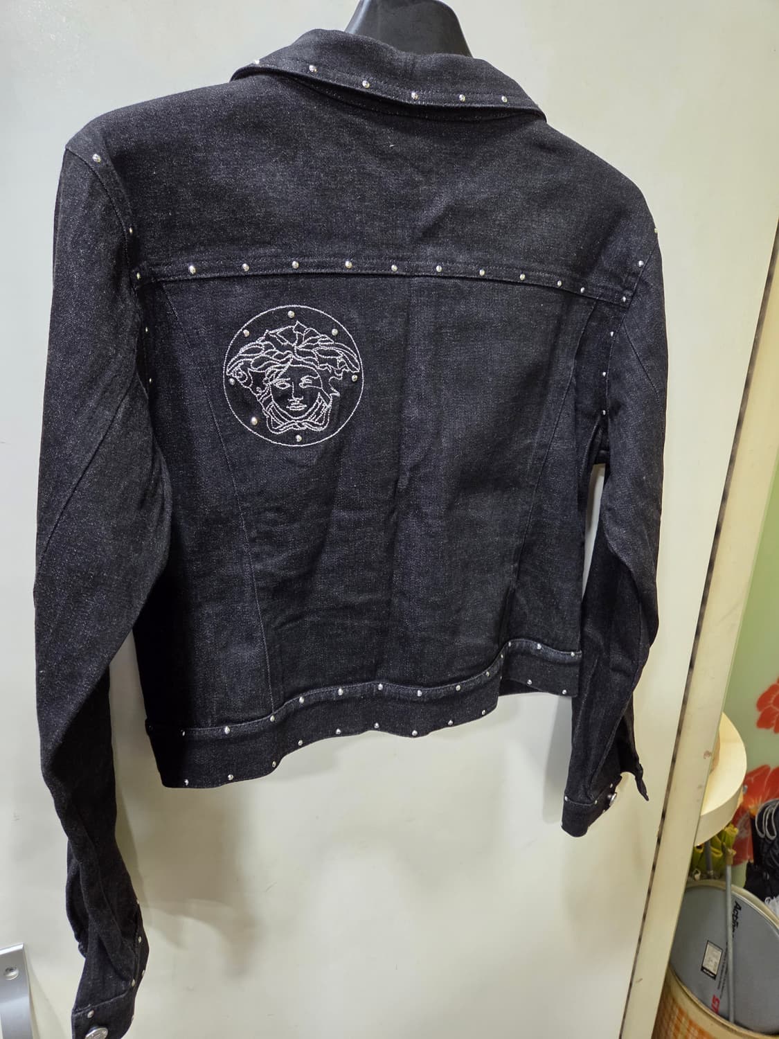 베르사체 크롭 데님 자켓 상품이미지1