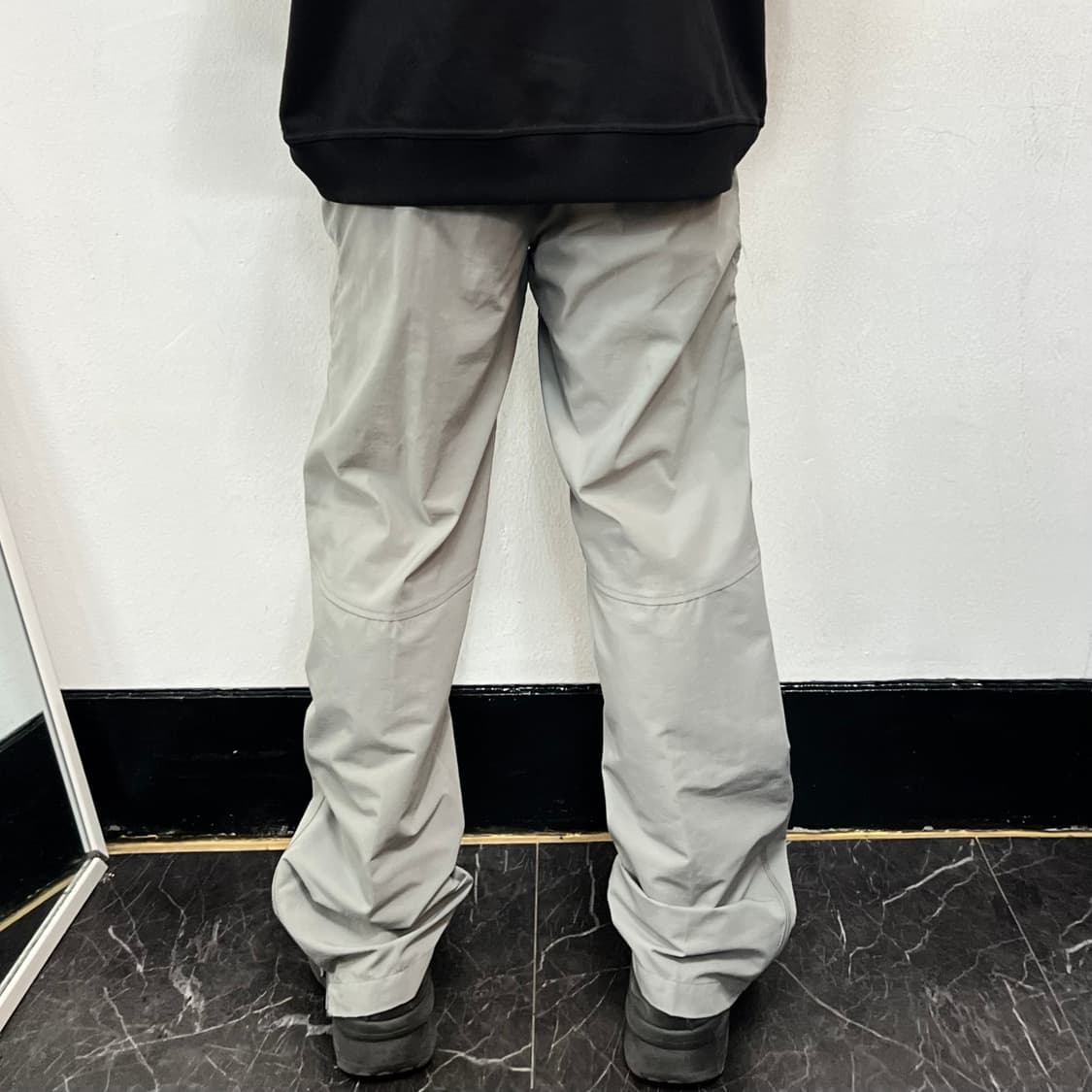 나이키 ACG 로고 루즈 테크 트랙 팬츠 상품이미지3