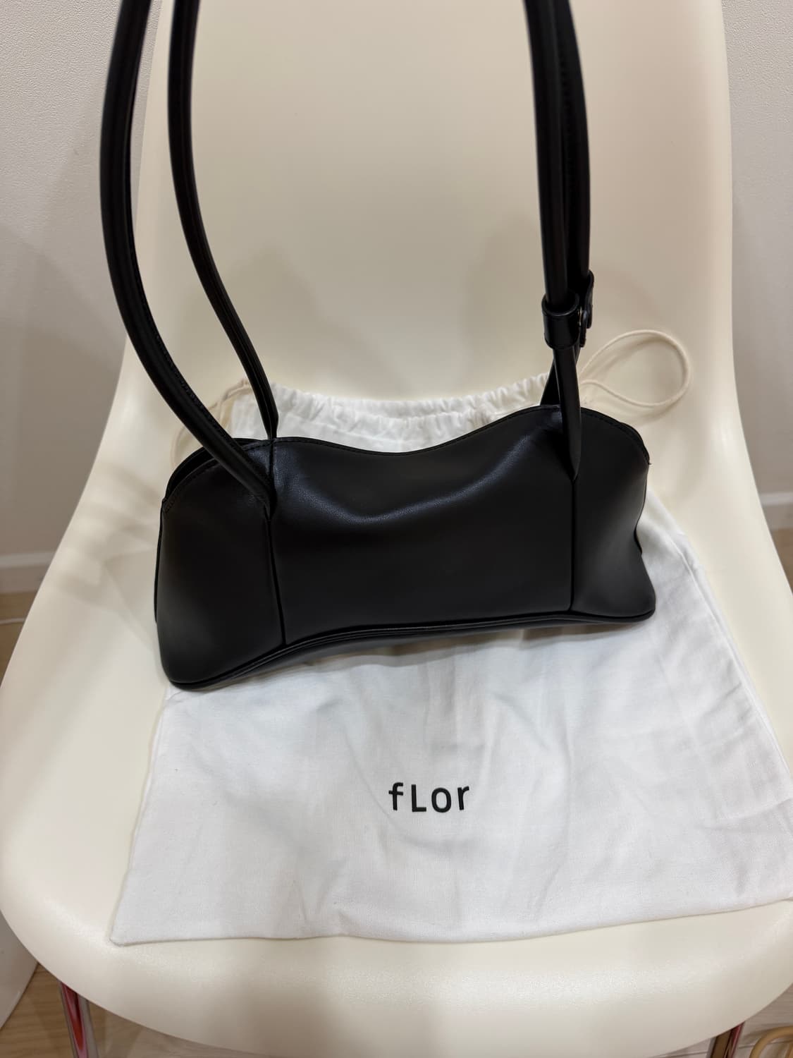 flor 플로르 마트리 숄더백 상품이미지3