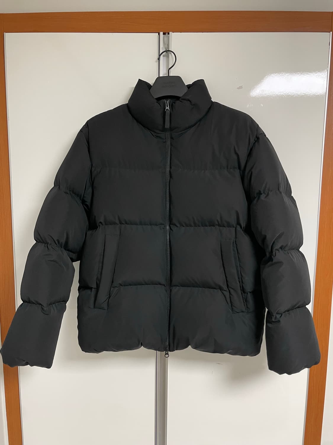 무신사스탠다드 다운 푸퍼 숏 패딩 자켓 블랙 L사이즈  상품이미지2