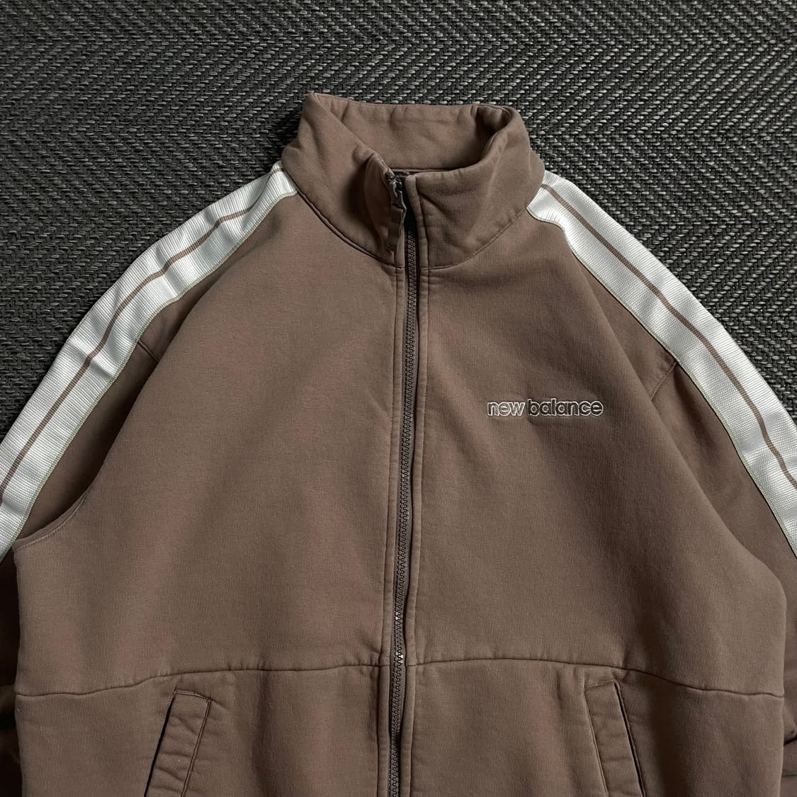 뉴발란스 사이드 라인 기모 트랙 자켓 브라운y 4736 상품이미지5