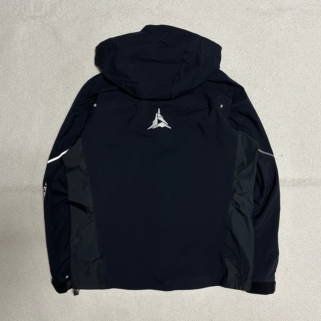 밀레 스텔스 바람막이 상품이미지3