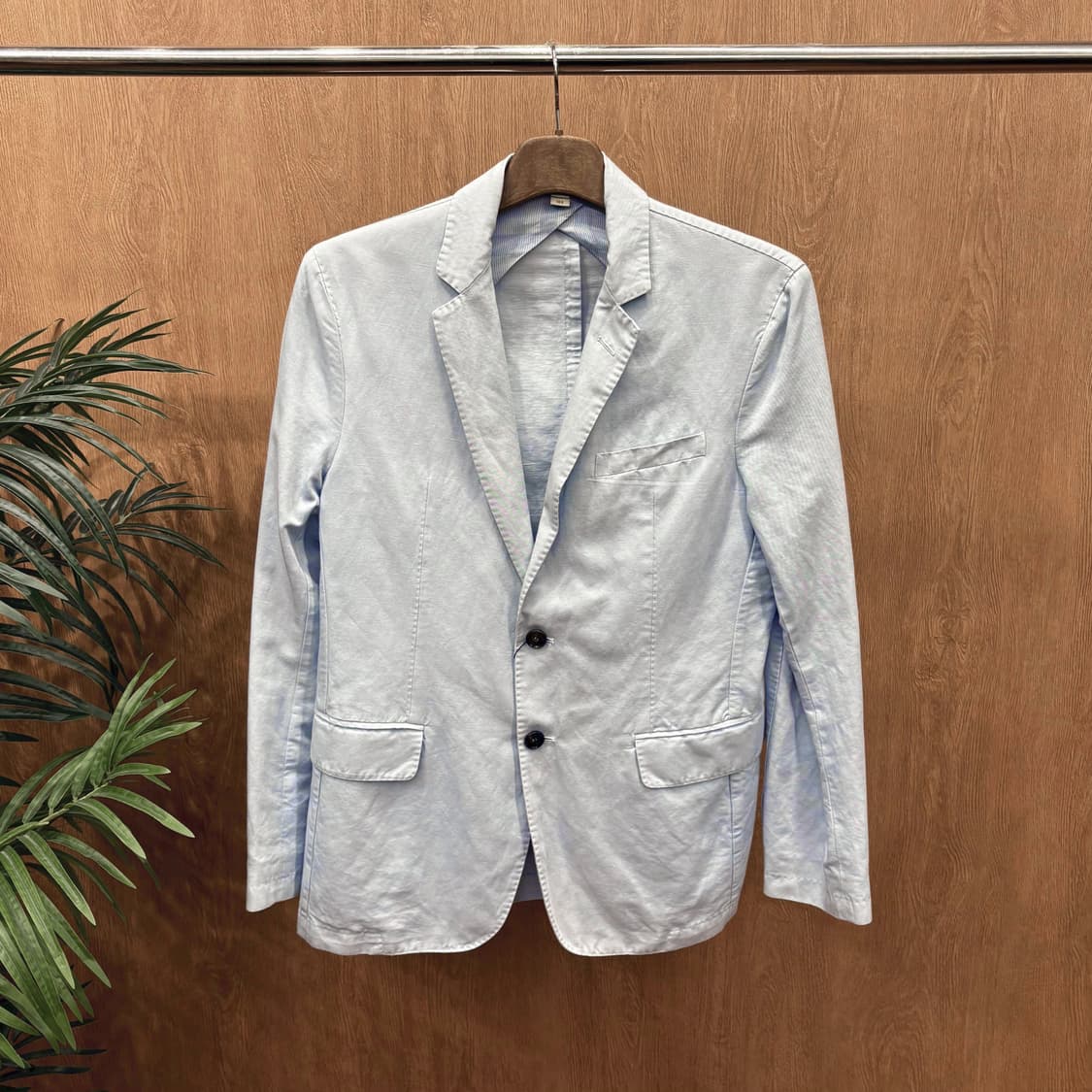 버버리 런던 싱글 자켓 무지 디테일 레귤러핏 라이트 블루 상품이미지1