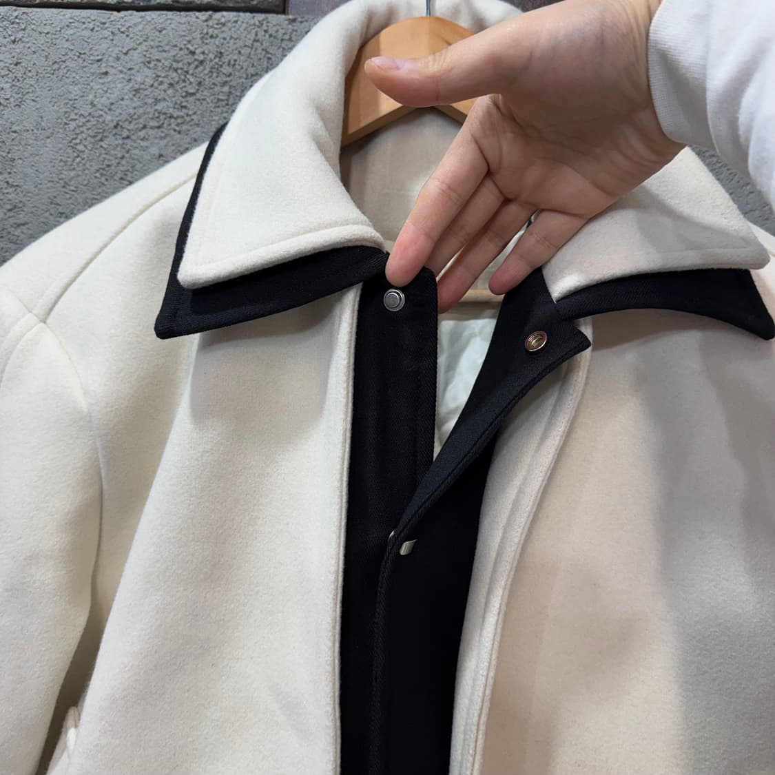 블랙 포인트 화이트 캐주얼 자켓 (M)   상품이미지4