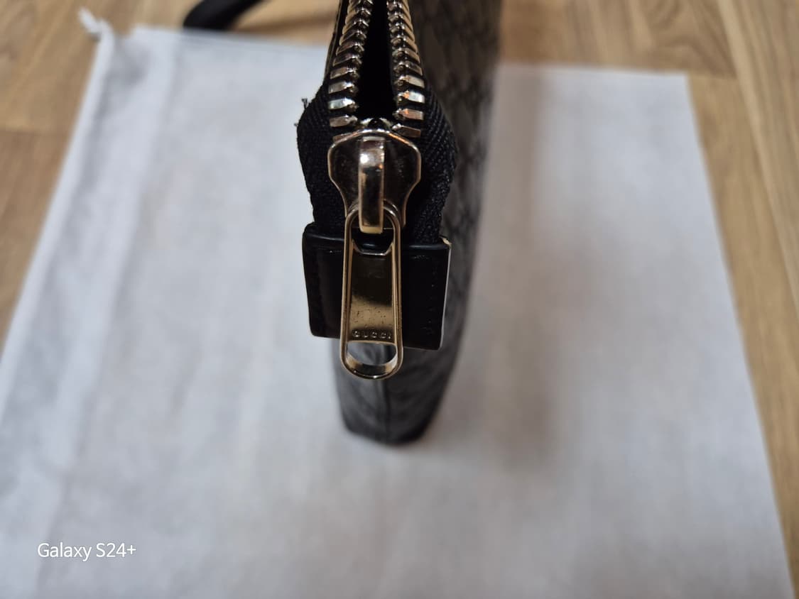 구찌 씨마 소프트 클러치백 입니다 상품이미지7